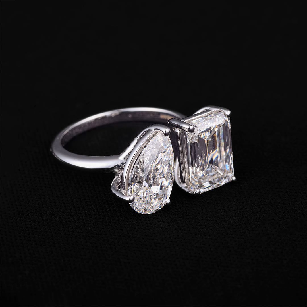 Toi et Moi Solitaire Ring