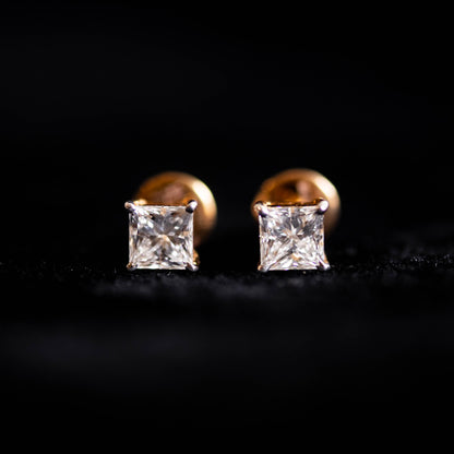 0.5-0.5ct Princess Cut Solitaire Earrings