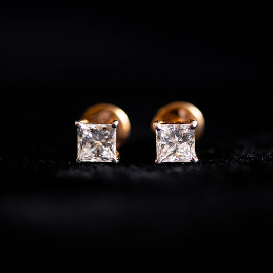 0.5-0.5ct Princess Cut Solitaire Earrings