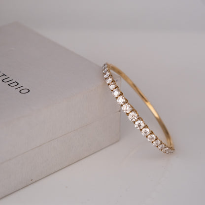 Gradual Rounds Bracelet